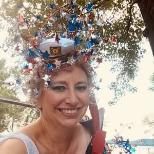 Meet your Posher, Regina